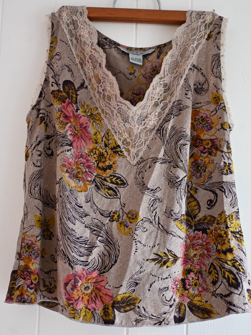 Sleeveless Lace-Trim Floral Tank Top - Pink & Yellow